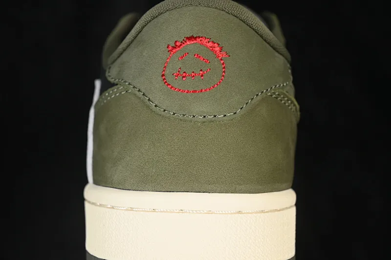 All categories Air Jordan Jordan series basketball shoes Air Jordan 1 Low ZG version Travis Scott x Air Jordan 1 Low OG AJ1 Joe 1 undercut low top full head layer DM7866-002